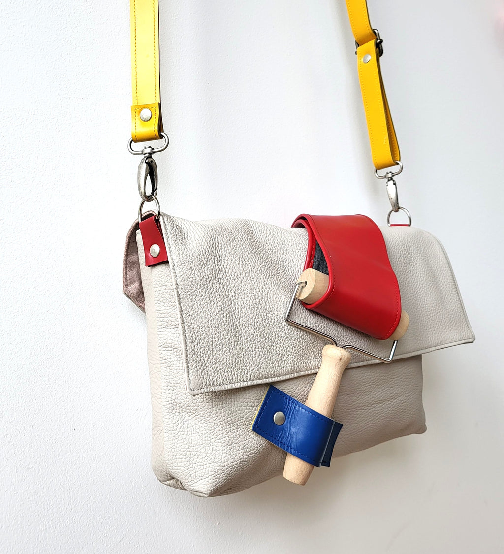 Crossbody leather bag