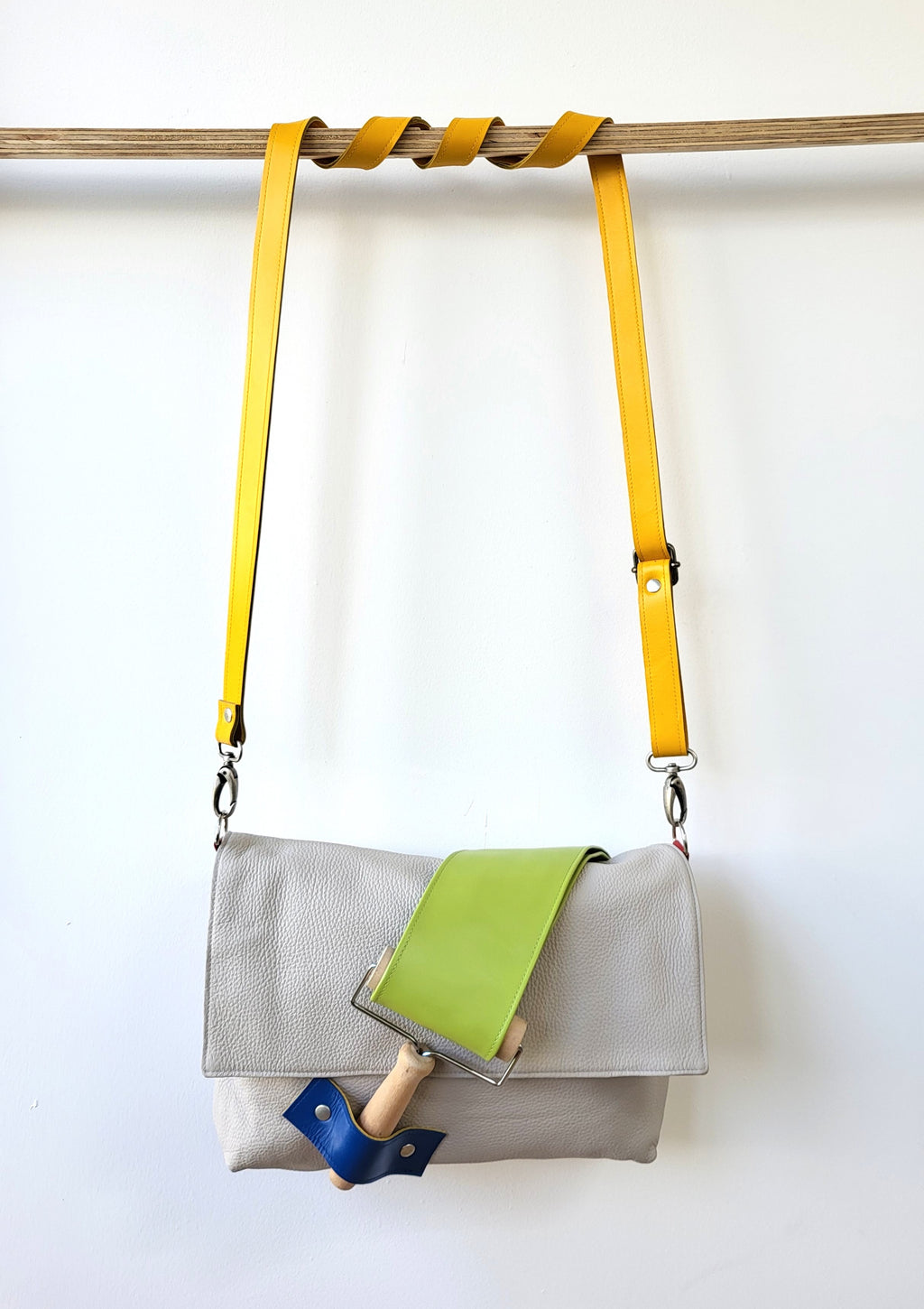 Crossbody leather bag