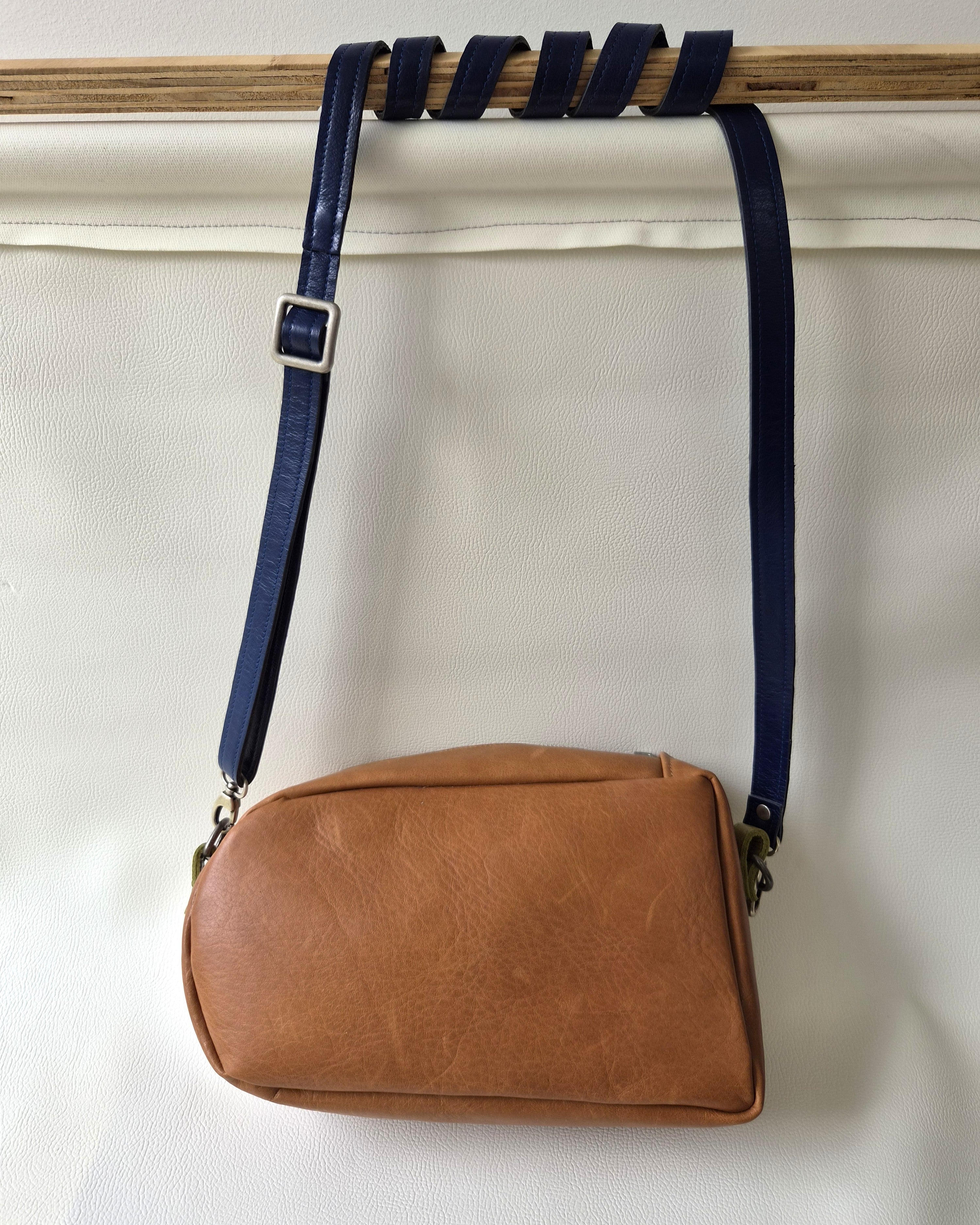 Small leather crossbody bag