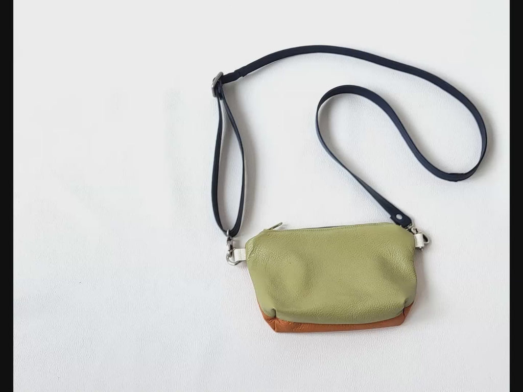 Phone pouch double face